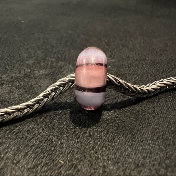 Trollbeads Purple Stripes Bead - Picture 3 of 3